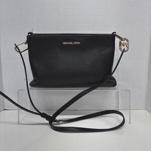 Michael Kors Trisha Medium Black Pebbled Leather Triple Compartment crossbody